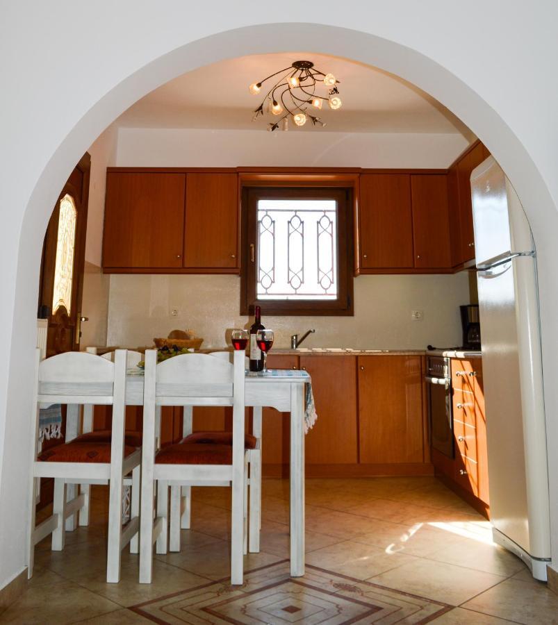 Villa Iokasti Plaka  Ngoại thất bức ảnh